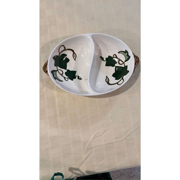 Vintage Metlox Poppytrail California Ivy Handpainted Divided Oval Vegetable Bowl - Picture 2 of 7